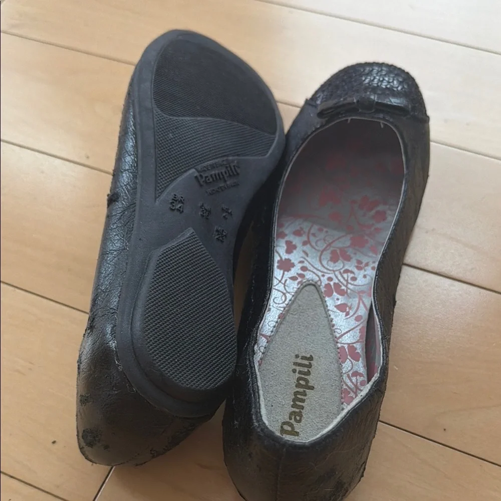 Pampili Black Sequin Cap-Toe Flats
